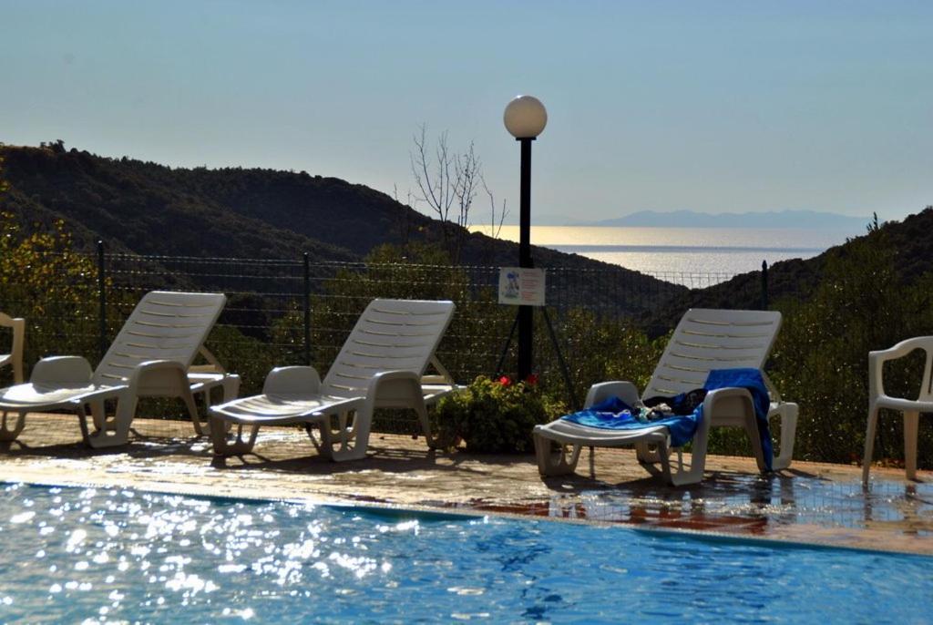 Divacamp Glamping Resort Campiglia Marittima Kültér fotó